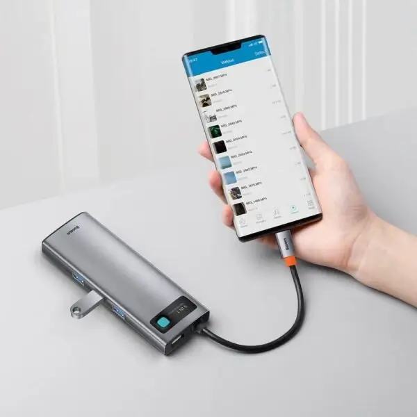 CAHUB-CU0G 2 Station d’accueil multifonctions Baseus Metal Gleam - 9en1 -  Type-C - 100W - HDMI 4K - 3x USB 3.2 - RJ45 - Card SD - Card TF - VGA - 1Gbps – Gris - CAHUB-CU0G – Image 3