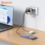 Chargeur compact détachable 3en1 pour iPhone avec chargeur Apple Watch - 1 port type-C - 1 port USB - Chargeur par induction - 30W - Mcdodo CH-730 – Image 3