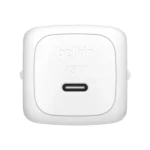 Boitier de charge compact rapide Belkin - 45W - Type-C - Recharge rapide d'un iPhone 16 Pro de zéro à 50 % en 28min - WCA013KQWH